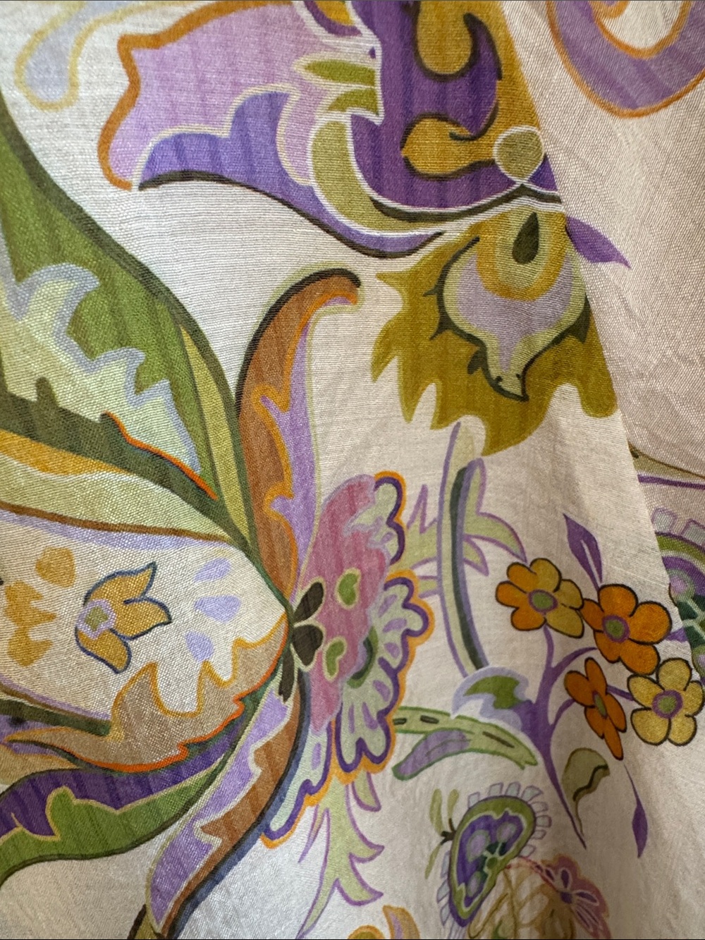 G.O.D. Linen Blend Floral Button-Front Blouse in Cream & Pastel - Picture 3 of 3